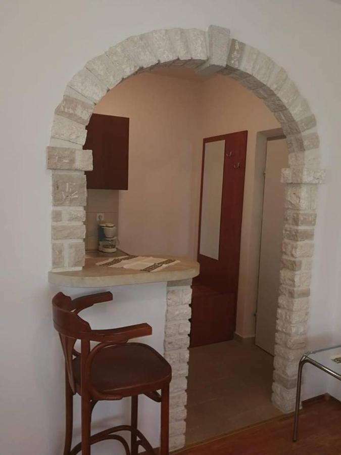 Pansion Marinka-Bire Rooms Лумбарда Екстериор снимка