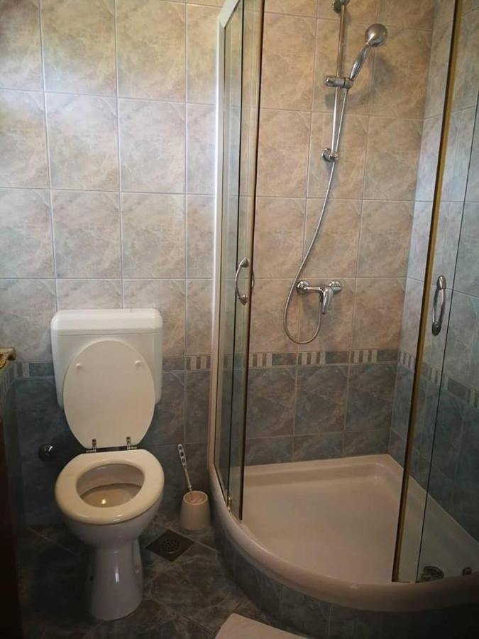 Pansion Marinka-Bire Rooms Лумбарда Екстериор снимка